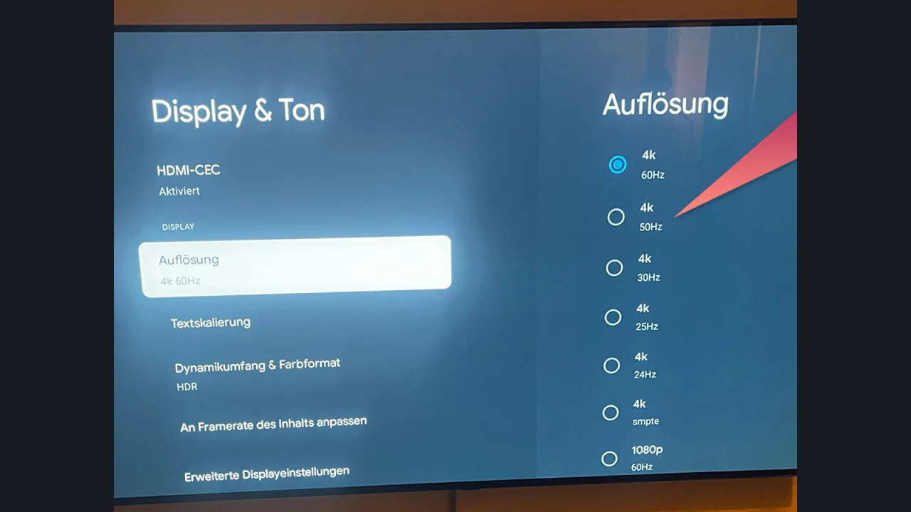 IPTV op Chromecast met Google TV: stap voor stap installeren 33 Duitstalig Chromecast-menu voor resolutie met 4K 60 Hz geselecteerd en andere beeldfrequenties.